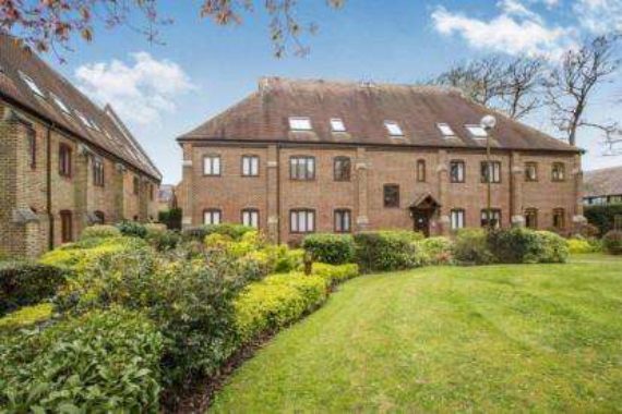 2 Bedroom Flat